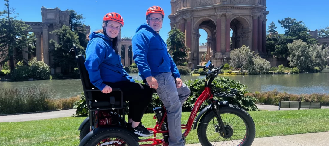 Palace of Fine Arts - Three person rickshaw E-Trike rental in San Francisco with GPS Tour onboard